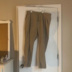 Old Navy Men’s Khaki Joggers